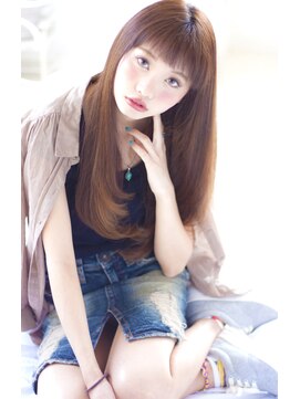 アンジュ ヘアー(Ange hair) ニュアンスロングのストレートスタイル