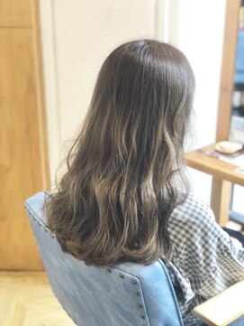 リビーチ ヘア リゾート 赤羽(Rebeach HAIR RESORT) 【赤羽リビーチ】イルミナカラーで綺麗なベージュロングウェーブ