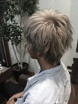 ヘアーシエスタ ルッチ(hair siesta. Rucci) メンズ　ホワイトシルバー