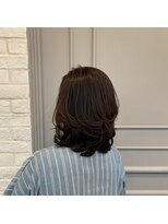 モニ(moni)&nbsp;ブラウン／白髪染め/髪質改善/オーガニックカラー／大人女子