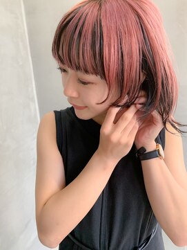 テトヘアー(teto hair) ペールピンク、ヴェールカラー、ウルフカット、インナーカラー