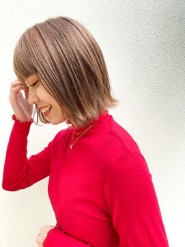 ミィ 浦和(mee) 【 mee. 】オオニシ ボブ ショート 前髪 イメチェン