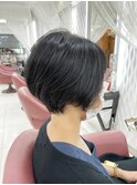前下がりショートカット/30代40代50代/グラデーション/ショート/