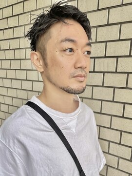 ヘアーアイスカルテット(HAIR ICI QUARTET) 20代30代40代ツーブロックシークレットパーマスキンフェード