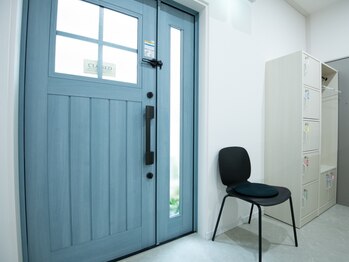 ルーチェカラー お花茶屋店の写真/【お花茶屋駅2分】大人女性の白髪悩みに寄り添うヘアカラー専門店◇《リタッチ¥3150/フルカラー¥4350～》