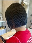 切りっぱなしボブ透明感ショコラベージュ丸みショート韓国20代