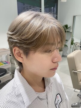 ノラ ウメダ(NORA UMEDA) ミルクティーベージュ×シースルーマッシュ