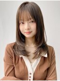 小顔 前髪 レイヤーカット くびれヘア ハイライトカラー"