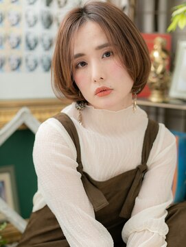 カバーヘア ブリス 大宮西口(COVER HAIR bliss) センターパートミルクティーカラーミニボブh4大宮20代30代40代