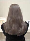 くすみベージュ