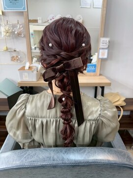 【セットサロンfirst】大人気編み下ろしヘア