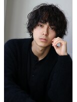 ルーシー 川越(LUCEY)&nbsp;センターパートフェザーパーマシャドウパーマメンズパーマ