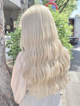 ティアム 渋谷店(Tiam shibuya) ダブルカラー/ケアブリーチ/ハッシュカット/小顔カット/韓国