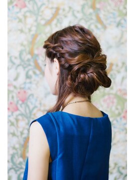 ザップ(ZAP) エレガントシニオン (SA)