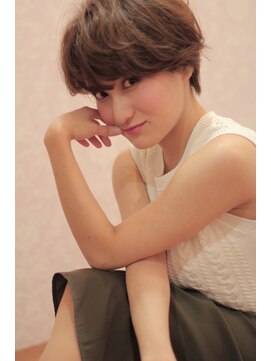 ヌーム 塚本店(NOOM) コンパクトショート　レイヤーショート　韓国ウェーブ