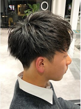 ザ サードヘアー 津田沼 (THE 3rd HAIR) 刈り上げショートマッシュ