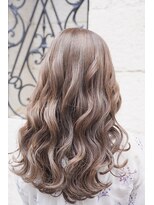 シャンティー(shanti)&nbsp;イルミナ×ブラウン