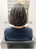 【アランアラン】重すぎないレイヤーボブ/ミディアムグレー
