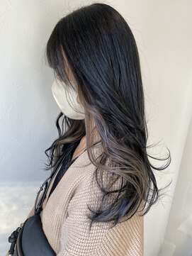 マーレ(mare) white greige インナーカラー