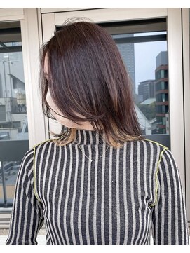 セルン(cerne) 【ミディアムレイヤーインナーカラー】