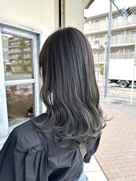 エイミーバイアフロート(amie  by afloat) ＊ 暗髪ロングの透明感◎オリーブグレージュ