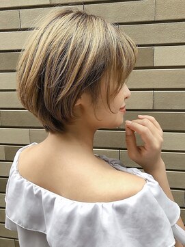 アフロディーテ 銀座(APHRODITE GINZA) 黒髪/グレーベージュ/レイヤーロング/前髪パーマ/銀座