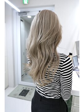 ガガ 心斎橋(GAGA) ブロンドベージュ