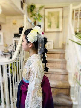 美容室 ティンカーベル 玉ねぎヘア