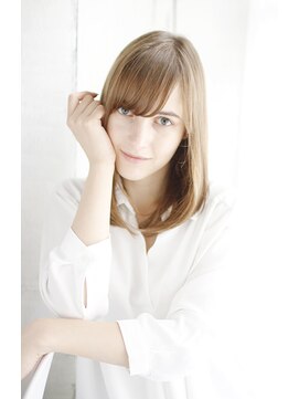 シュシュット(chouchoute) レイヤーカットウェットヘアデザインカラーオリーブベージュ/048