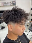 ツイストアップバング