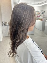 ヌードルバイコア(noodle by CoRe.gn)&nbsp;透明感白髪ぼかしハイライト