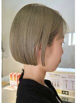 ハウ 心斎橋(how)&nbsp;透明感抜群20代30代ダブルカラーブリーチオリーブグレージュ