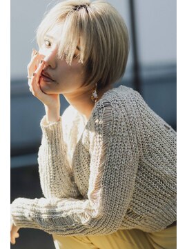 コージー(cozy) ハイトーンショート/ブロンドカラー