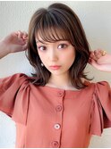 韓国風レイヤー/外ハネくびれ/ミディアムレイヤー/ぱっつん前髪