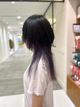 ビーハイブアヴェダ PARCO2店(BEHIVE AVEDA) インナー紫×ロングウルフ【三橋由奈】