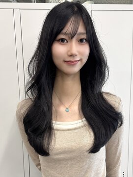 アリュウル 表参道(ALLURE) 韓国女優レイヤーカット　黒髪美人　千葉