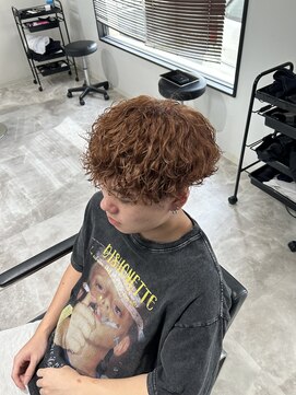 ジェントル(GENTLE) ミルクティーベージュ×波巻きパーマ