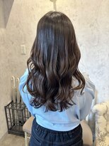 ディーヴァヘアーエズ(DIVA hair Eze) くびれレイヤーロング
