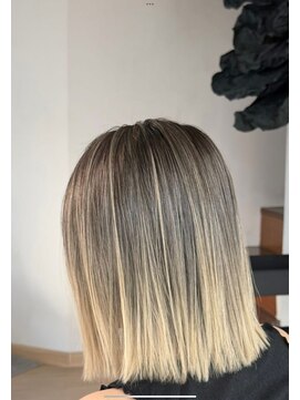 ヘアースペース 練馬店(hair space COCO) バレーヤージュ、ビフォー、アフター