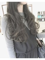 ヘアーアンドアトリエ マール(Hair&Atelier Marl) 【Marl外国人風カラー】プラチナグレージュのふわふわロング