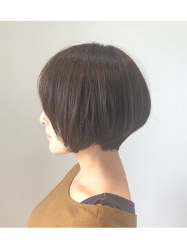 トイロ(toiro) salon work ひし形ボブ