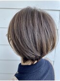 ショート×ベージュブラウン