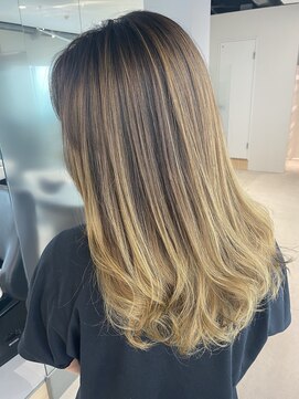 ムク(MUK) 夏バレイヤージュ