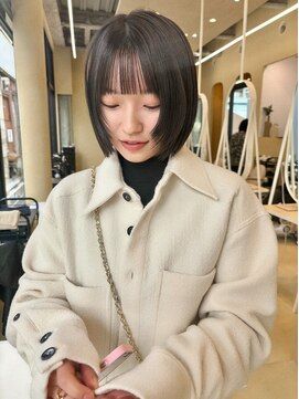 スニュウ(snuw) 透明感カラー地毛風カラーオリーブグレージュボブ