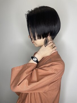 ゼンドットカラスマ(Zen.karasuma) ハンサムショート