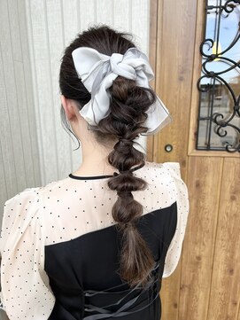 ルアナ(LUANA) お呼ばれヘアアレンジ