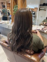 アドラーブル 駅南店(adorable)&nbsp;20代30代40代ロングオリーブベージュ