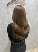 ミルクティーベージュ