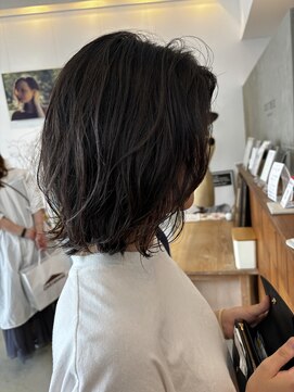 チトセ 山口(CHITOSE) コテ巻き風パーマ