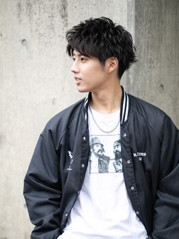 アーバン(URBAN)の写真/メンズのお客様に多く支持される訳がここにートレンドや再現性を意識したカットやスタイリングでセット！